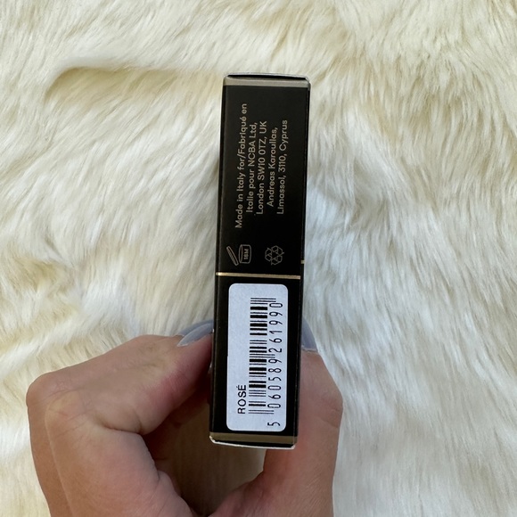 CODE 8 blush palette - Picture 5 of 7